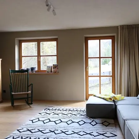 Ferienhaus Am Bach, Design Und Sauna Σπίτι διακοπών